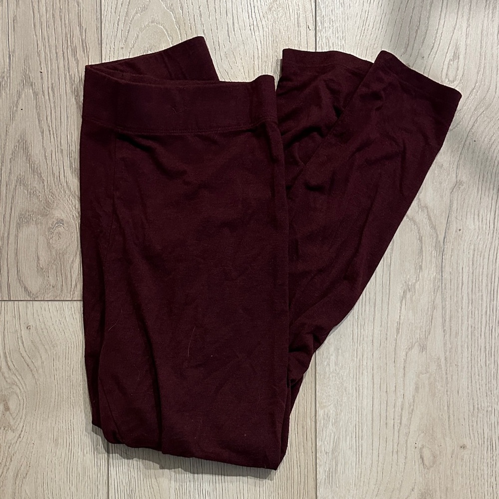 Lou & Grey Deep Maroon Leggings